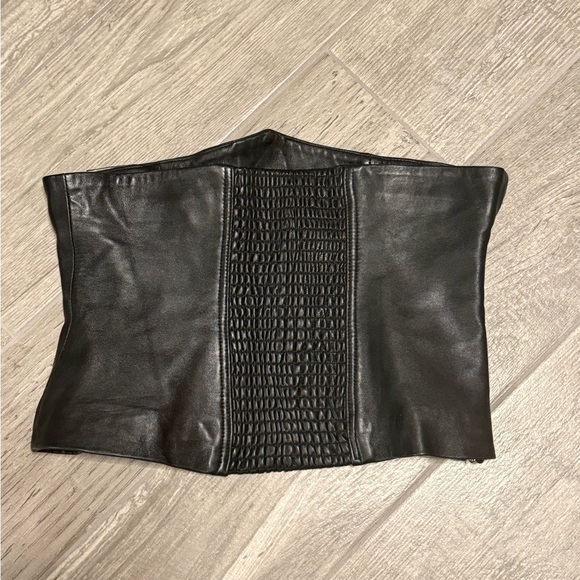 Leather Corset - NWT - Picture 4 of 9